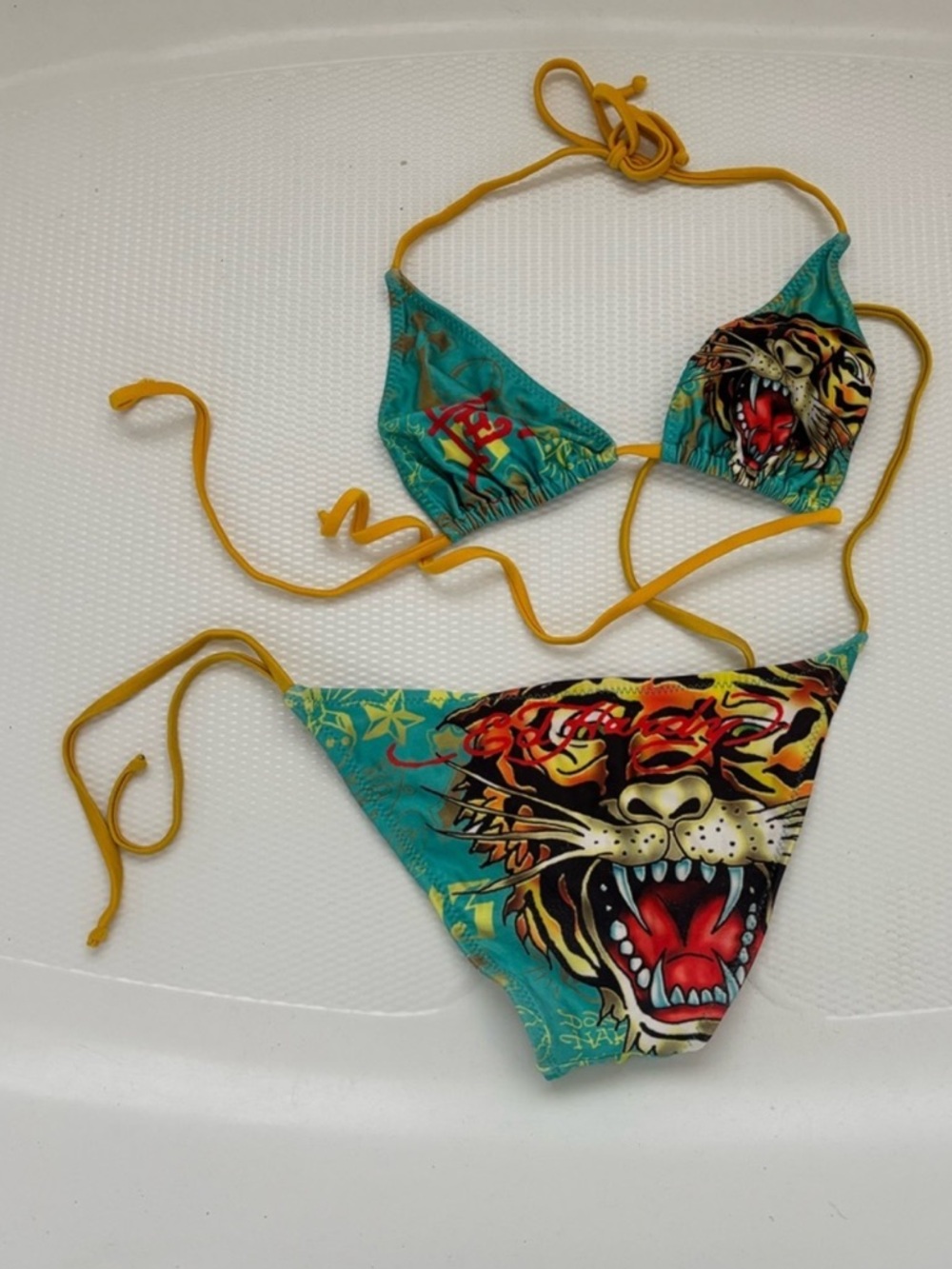 iso bikini